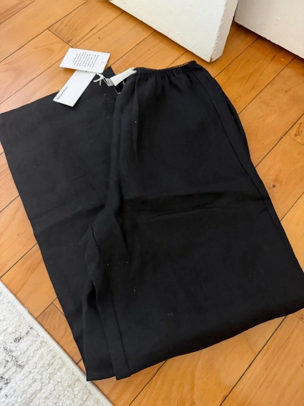 Reformation NWT Lilah Linen Pants